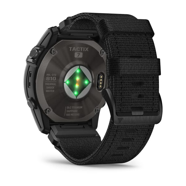 Умные часы Garmin tactix 7 - AMOLED Edition Premium tactical GPS watch with adaptive colour display (010-02931-01)