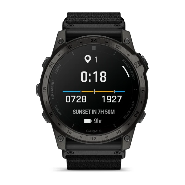 Умные часы Garmin tactix 7 - AMOLED Edition Premium tactical GPS watch with adaptive colour display (010-02931-01)